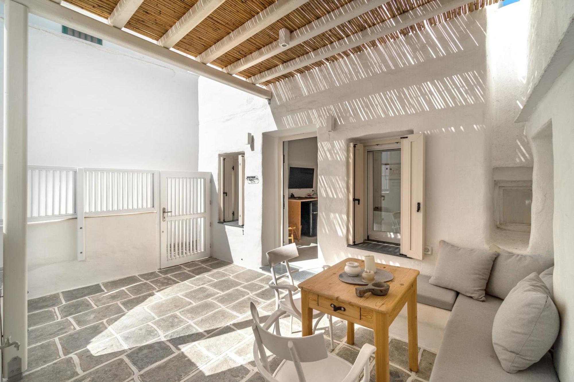 Rabagas Suites - In The Heart Of Sifnos Apollonia  Exterior photo